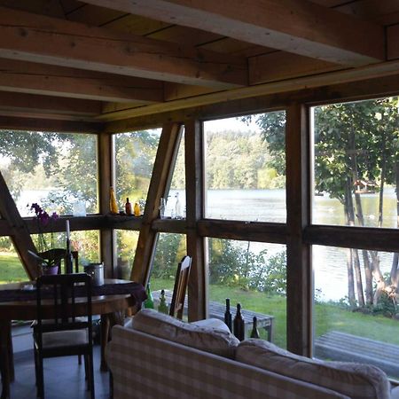 Reetdachkate Auf Gestuet Schierensee Grebin Exterior photo